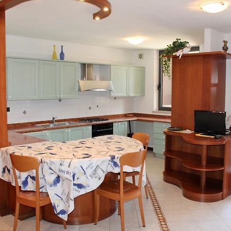 Isola Del Sole Apartment กราโด ภายนอก รูปภาพ
